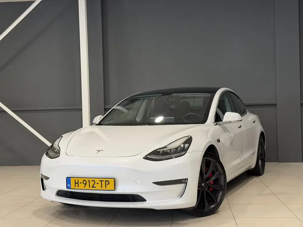 Tesla Model 3 Performance AWD 75 kWh uit 2020, foto 12