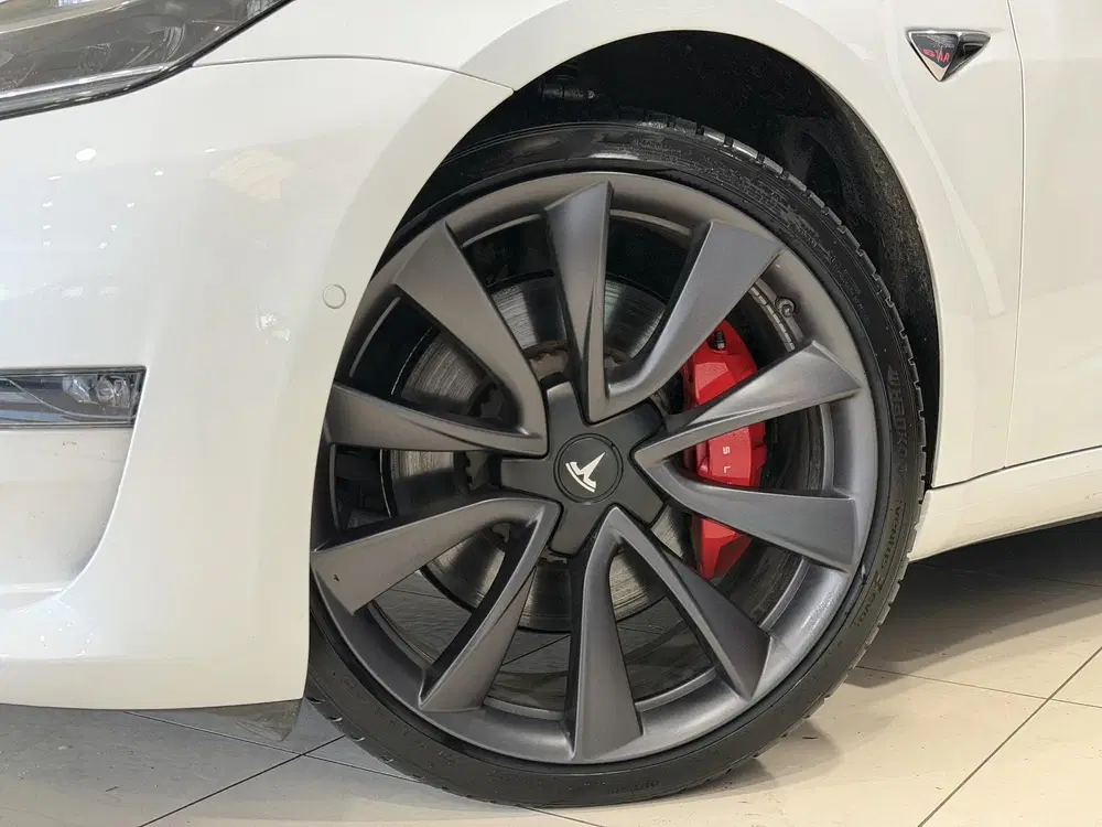 Tesla Model 3 Performance AWD 75 kWh uit 2020, foto 2
