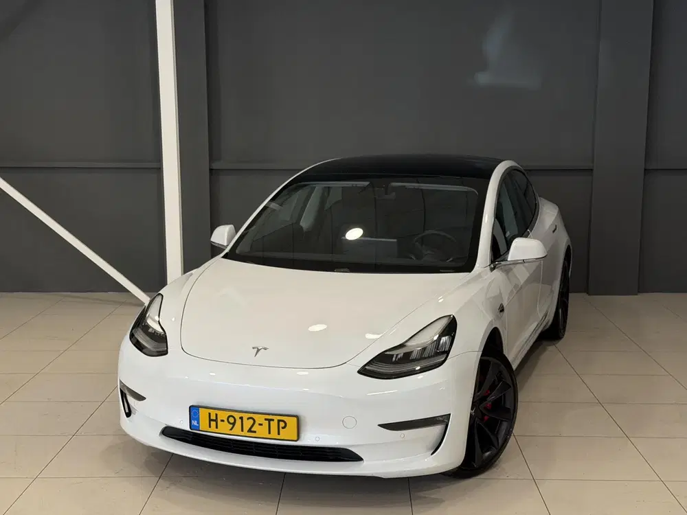 Tesla Model 3 Performance AWD 75 kWh uit 2020, foto 6