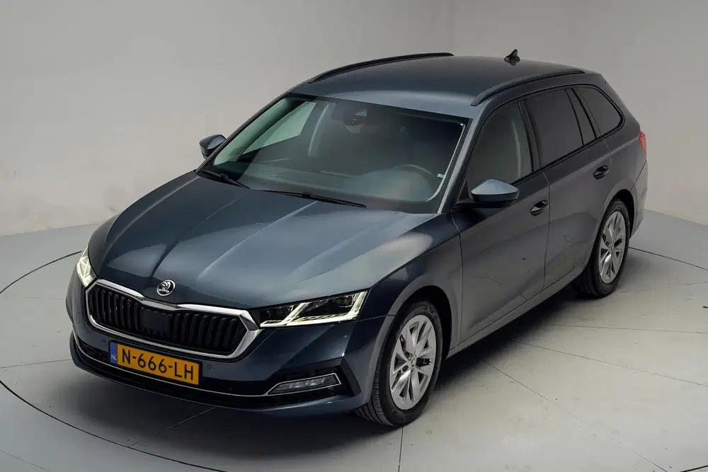 Skoda Octavia COMBI 1.5 e-TSI 150pk Business Edition Aut uit 2021, foto 14