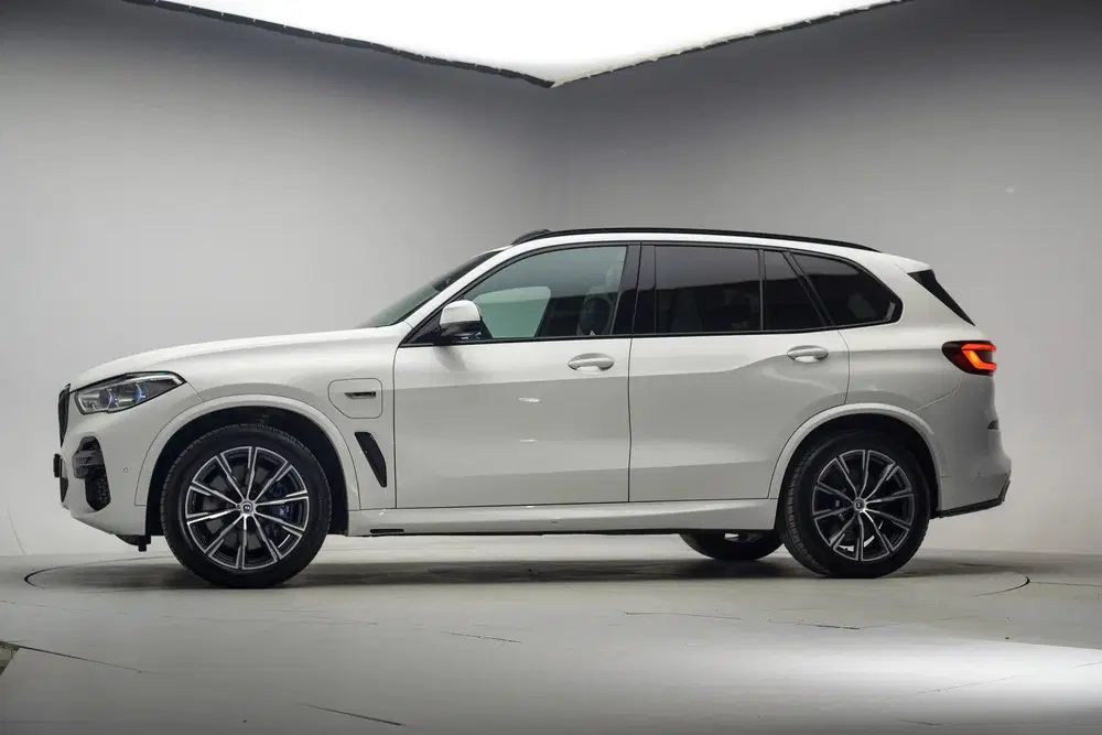 BMW X5 xDrive45e M Sport High Executive [ Panoram uit 2022, foto 2