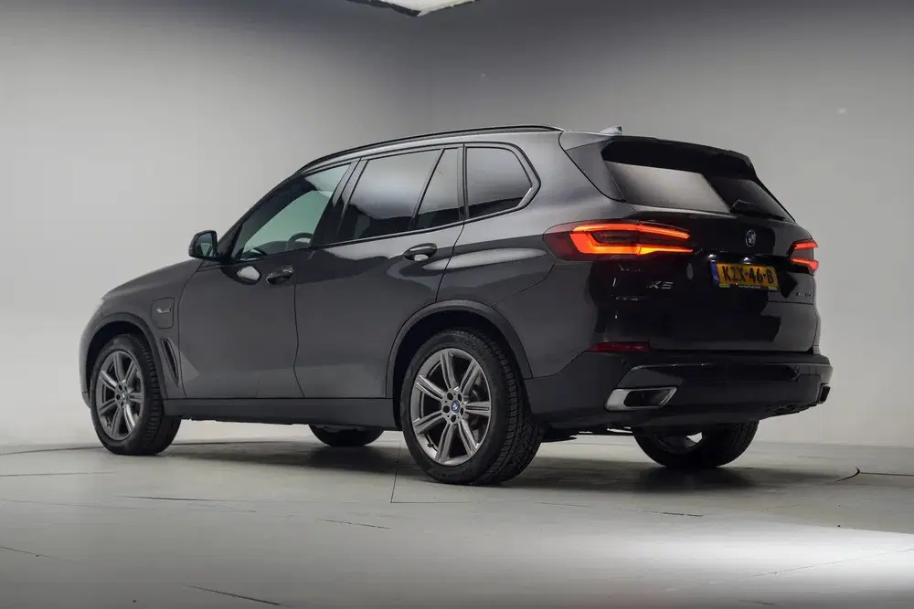 BMW X5 45e High Executive [ Panorama Luchtvering uit 2022, foto 3