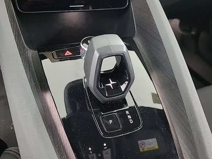 Polestar 2 Long Range Dual Motor 300kW 408pk 78kWh [P uit 2022, foto 12