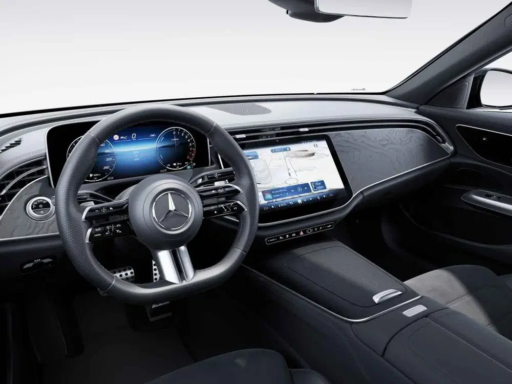 Mercedes-Benz E-Klasse 300 e Business Solution AMG uit 2026, foto 3