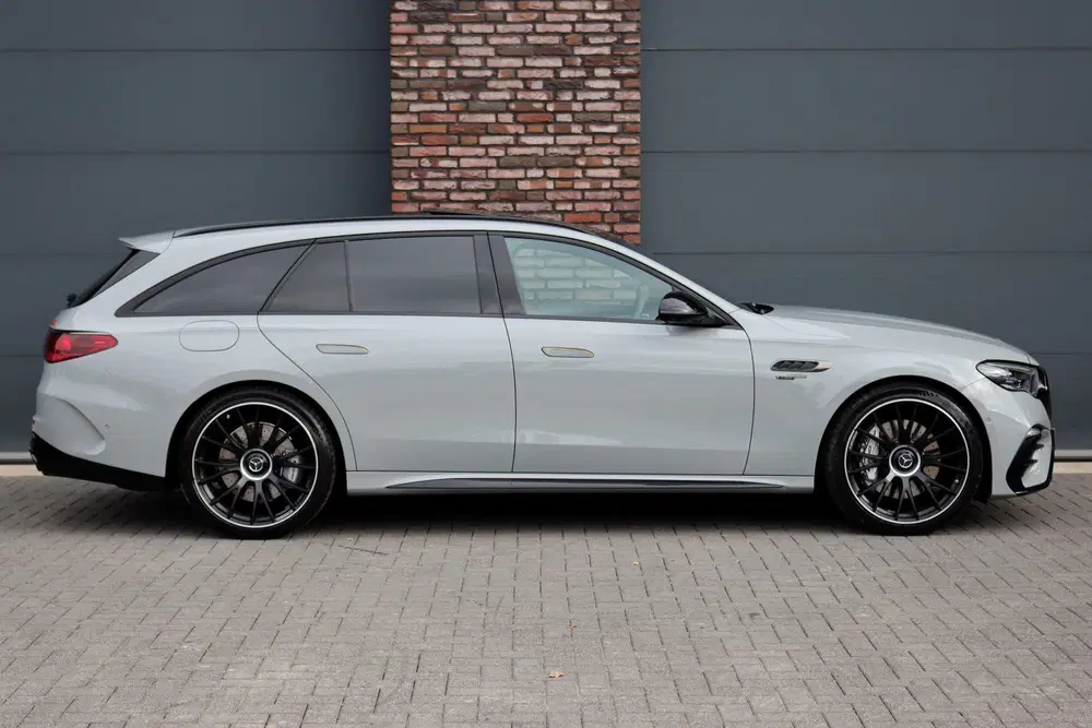 Mercedes-Benz E-Klasse AMG 53 4MATIC+ uit 2025, foto 11