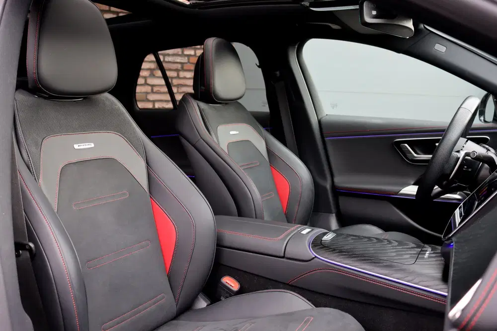 Mercedes-Benz E-Klasse AMG 53 4MATIC+ uit 2025, foto 6