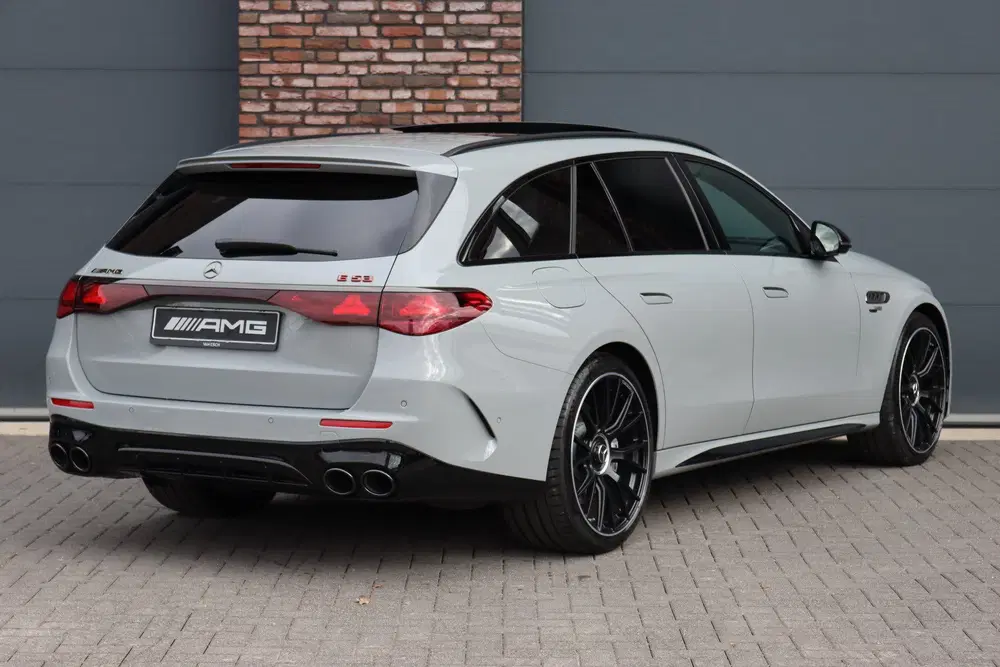 Mercedes-Benz E-Klasse AMG 53 4MATIC+ uit 2025, foto 7