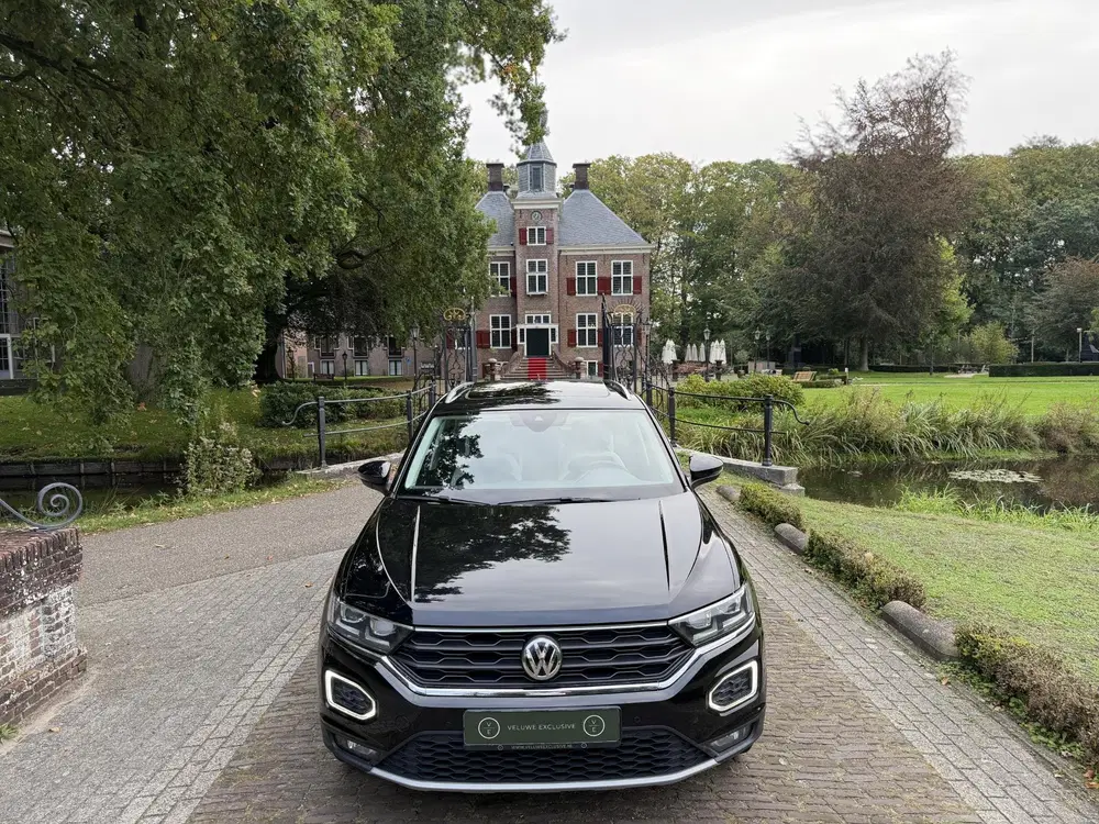 Volkswagen T-Roc 1.5 TSI Sport Business R uit 2019, foto 3