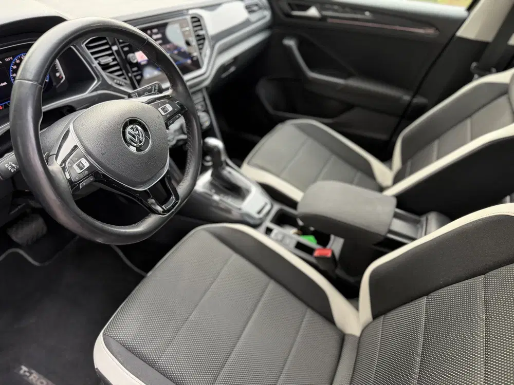 Volkswagen T-Roc 1.5 TSI Sport Business R uit 2019, foto 8