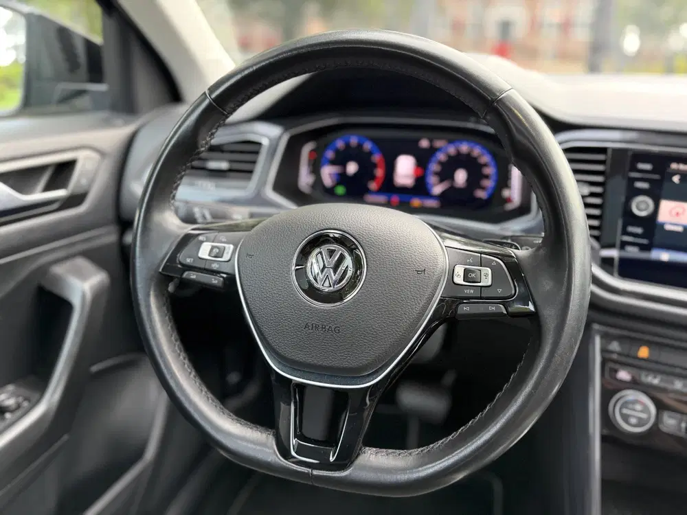 Volkswagen T-Roc 1.5 TSI Sport Business R uit 2019, foto 9