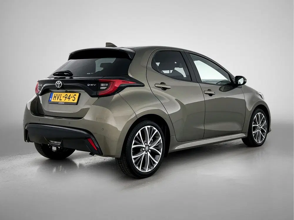 Toyota Yaris 1.5 Hybrid 130 Executive uit 2025, foto 2