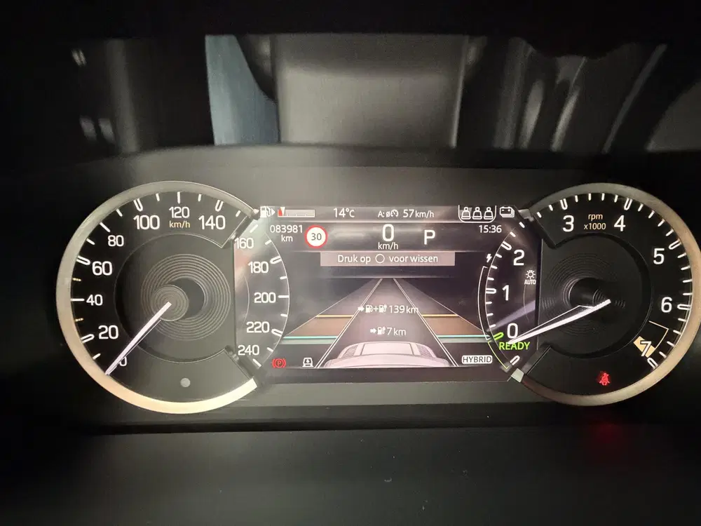 Land Rover Defender 2.0 P400e 110 S uit 2021, foto 6