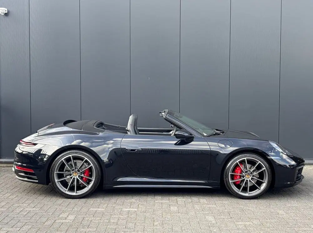 Porsche 911 Cabrio 3.0 992 Chrono+ Sportuitlaat BOSE C uit 2021, foto 2