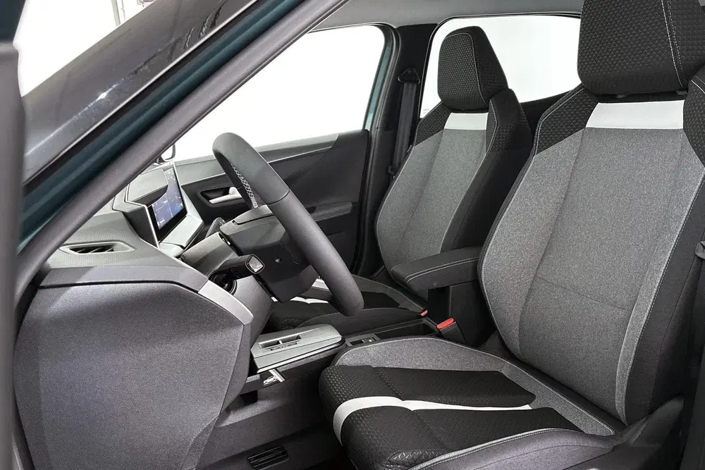 Opel Frontera Electric GS 44 kWh Stuur-Stoelverwarming C uit 2026, foto 6