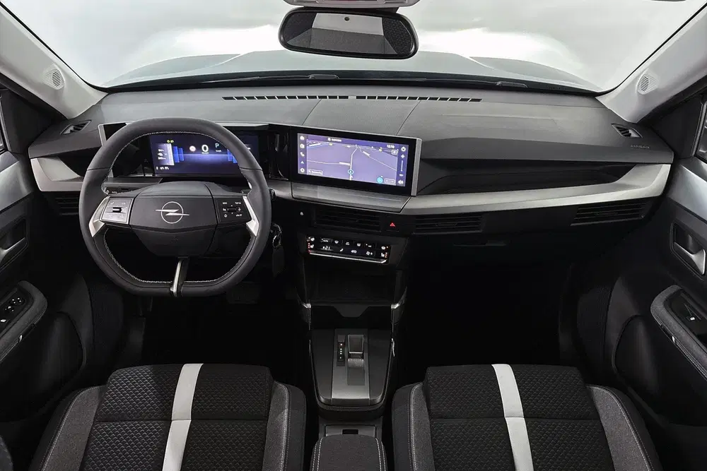 Opel Frontera Electric GS 44 kWh Stuur-Stoelverwarming C uit 2026, foto 7