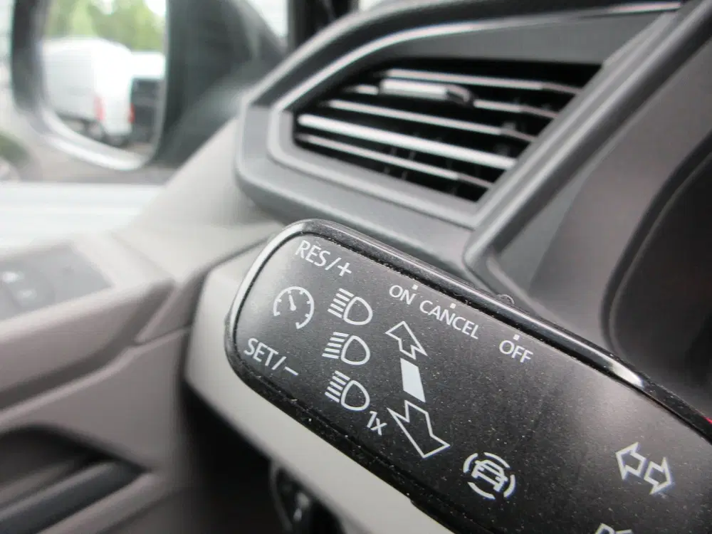 Volkswagen Transporter 2.0 TDI L2 uit 2022, foto 14