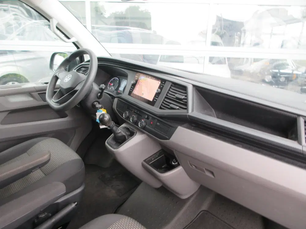 Volkswagen Transporter 2.0 TDI L2 uit 2022, foto 7