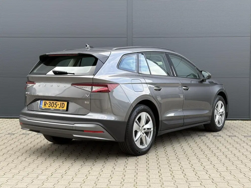 Skoda Enyaq 60 180pk uit 2022, foto 2