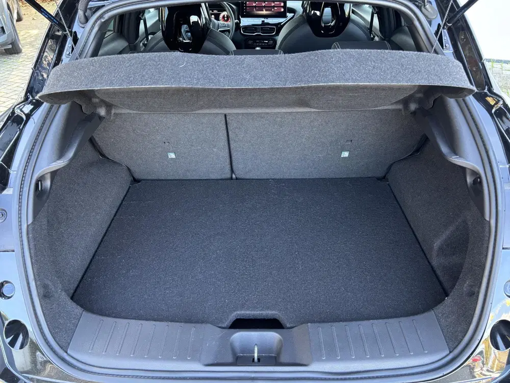 Nissan Juke 1.6 Hybrid Tekna l Bose Sound l Leder uit 2025, foto 9