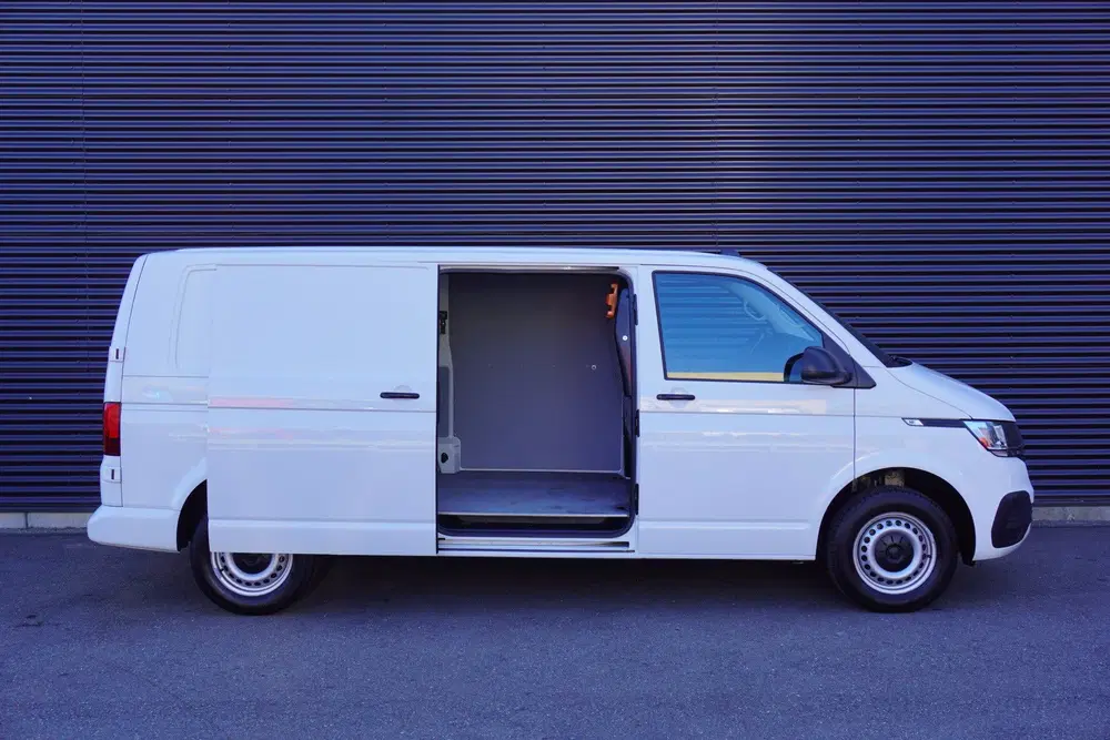 Volkswagen Transporter 150pk Automaat L2H1 Navigatie Camera uit 2023, foto 6