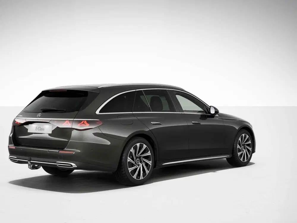 Mercedes-Benz E-Klasse 300 e Business Solution Luxury uit 2026, foto 2