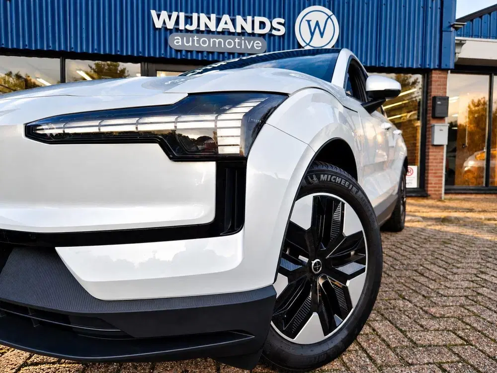 Volvo EX30 Single Motor Core 51 kWh Carplay Trekhaak uit 2024, foto 7