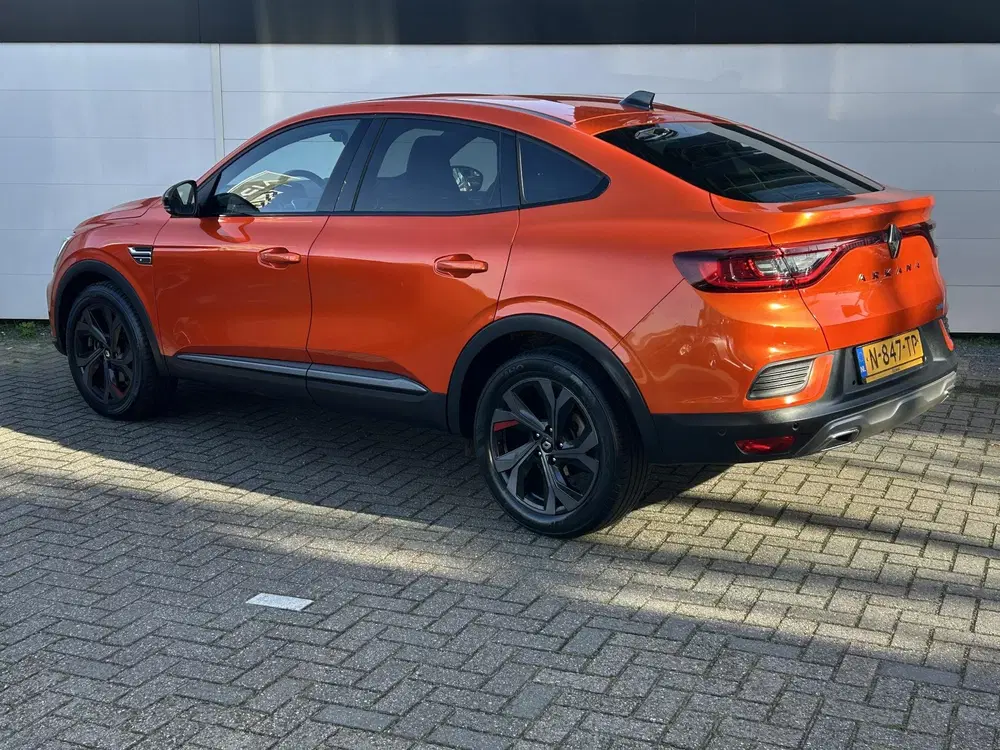 Renault Arkana 1.6 E-Tech Hybrid 145 R.S. Line uit 2021, foto 6