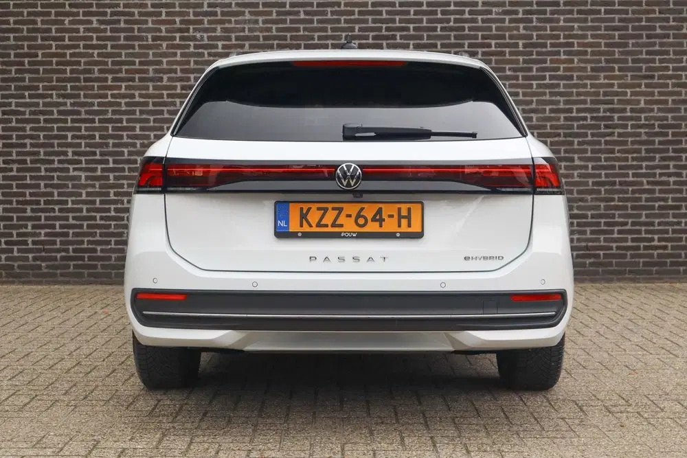 Volkswagen Passat 1.5 eHybrid 204pk Business uit 2026, foto 11