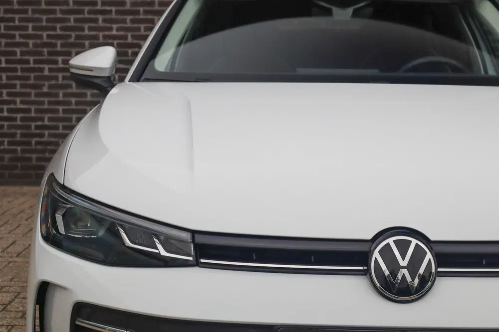 Volkswagen Passat 1.5 eHybrid 204pk Business uit 2026, foto 9