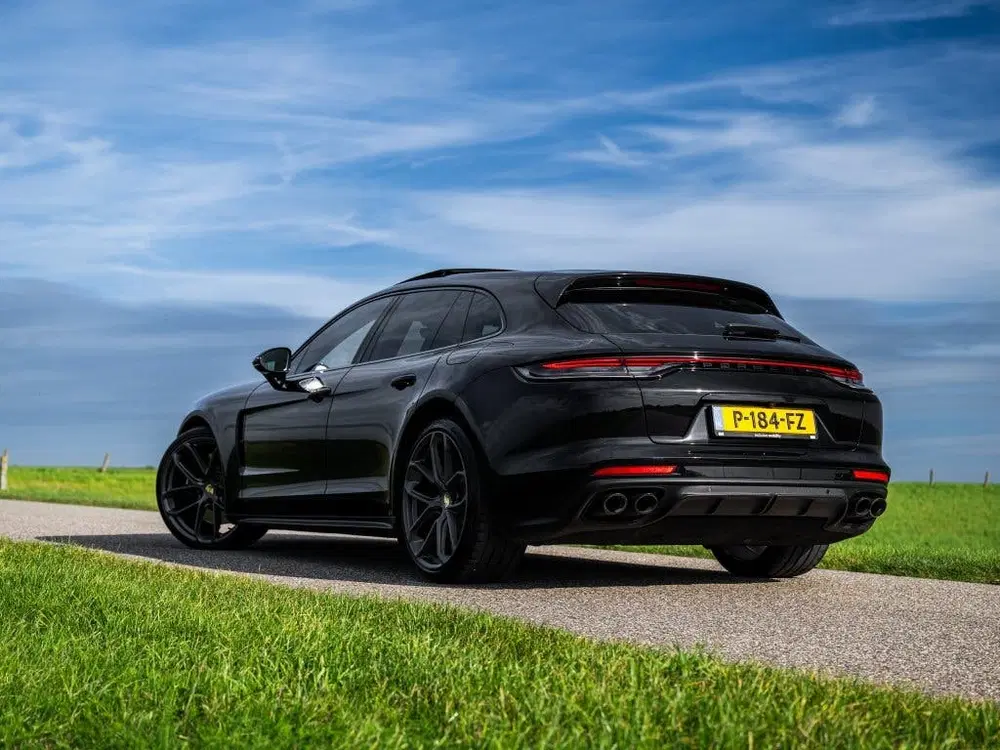Porsche Panamera Sport Turismo 2.9 4S 560Pk E-Hybrid incl. uit 2021, foto 2