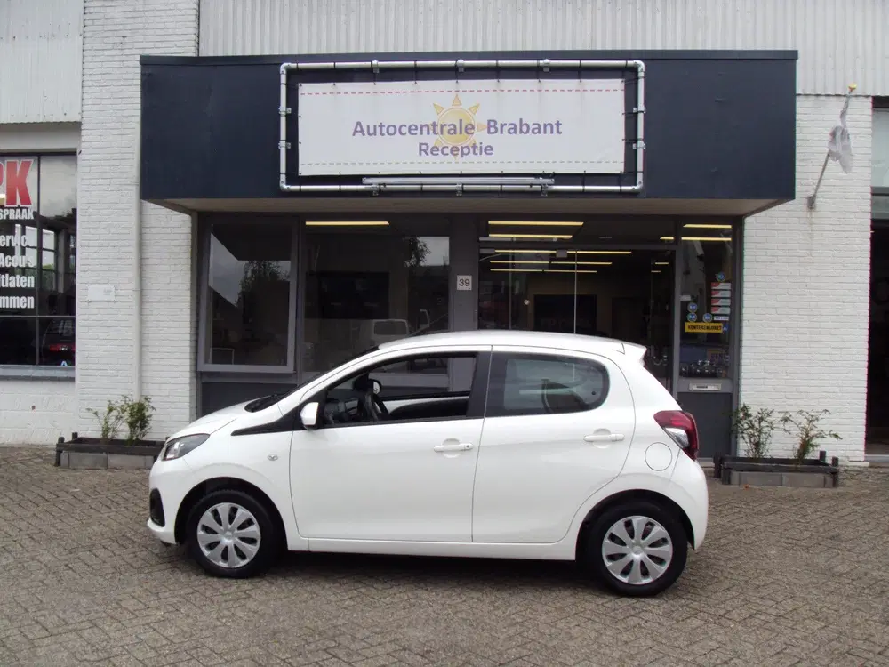 Peugeot 108 1.0 e-VTi Active TOP uit 2019, foto 2