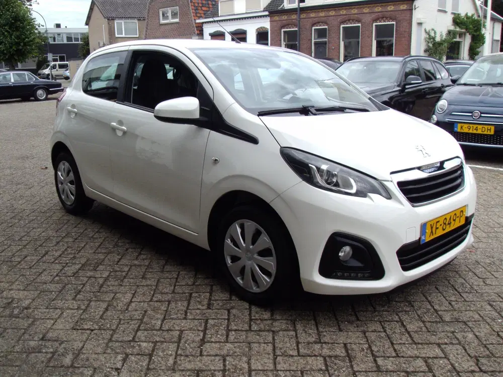 Peugeot 108 1.0 e-VTi Active TOP uit 2019, foto 5