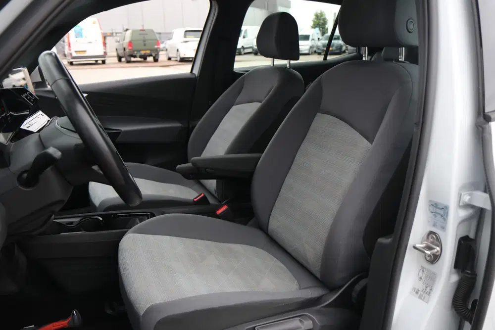 Volkswagen ID.3 First 58 kWh 204pk uit 2020, foto 4
