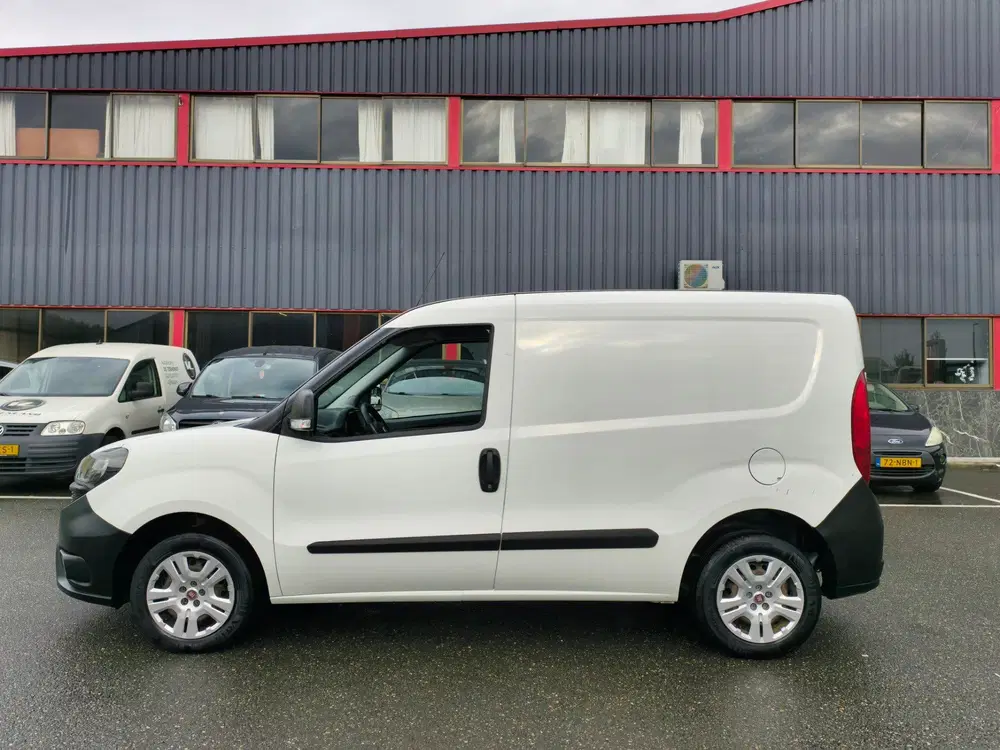 Fiat Doblo Doblò Cargo 1.3 MJ L1H1 Actual-NAP-AIRCO uit 2019, foto 2