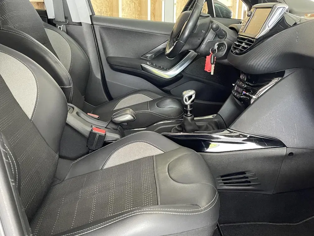 Peugeot 2008 1.2 PureTech Allure 2019 pano clima cruise uit 2019, foto 12