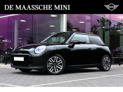 Mini Hatchback Cooper E uit 2024