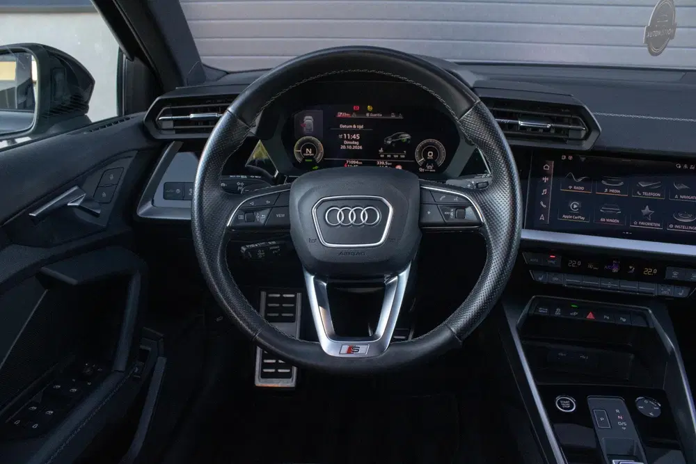 Audi A3 45 TFSIe S edition Competition HUD PANO CA uit 2022, foto 12