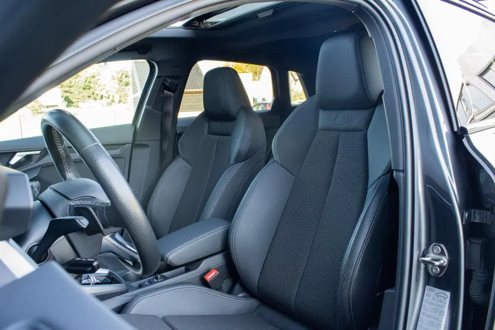 Audi A3 45 TFSIe S edition Competition HUD PANO CA uit 2022, foto 5