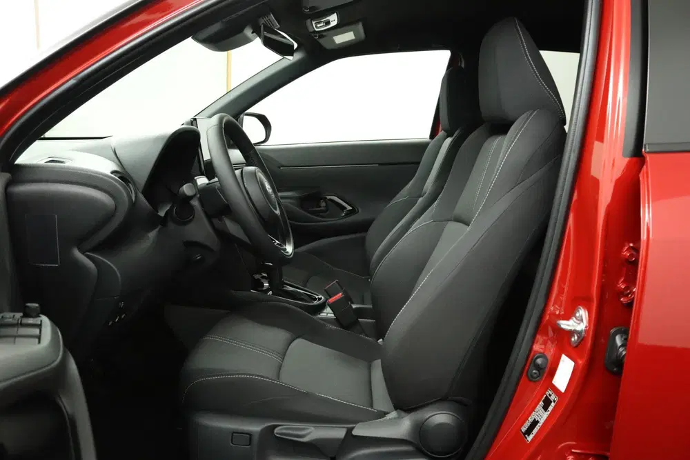 Toyota Yaris Cross 1.5 Hybrid 130 First Edition uit 2026, foto 14
