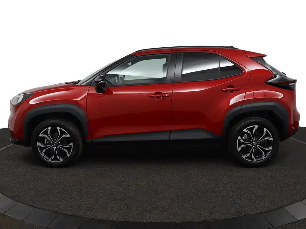 Toyota Yaris Cross 1.5 Hybrid 130 First Edition uit 2026, foto 3