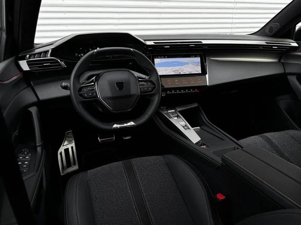 Peugeot 308 1.2 Hybrid 145 e-DCS6 GT Pack uit 2026, foto 15
