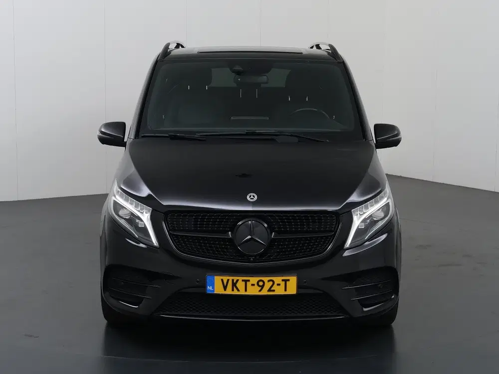 Mercedes-Benz V-Klasse 300d L2 LANG uit 2021, foto 3