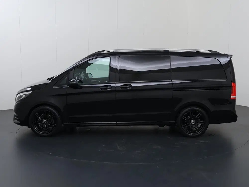 Mercedes-Benz V-Klasse 300d L2 LANG uit 2021, foto 5