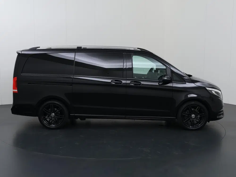Mercedes-Benz V-Klasse 300d L2 LANG uit 2021, foto 6