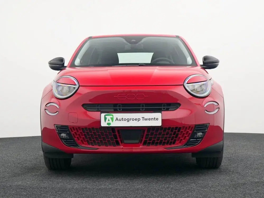 Fiat 600e RED 54 kWh uit 2025, foto 13