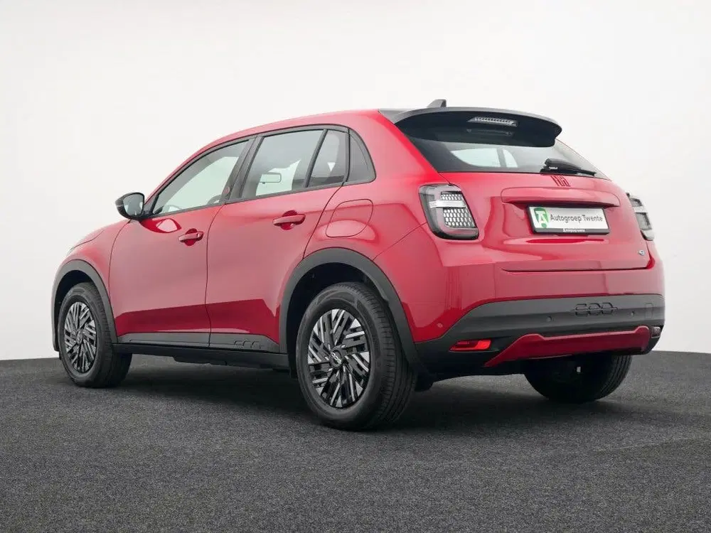 Fiat 600e RED 54 kWh uit 2025, foto 8
