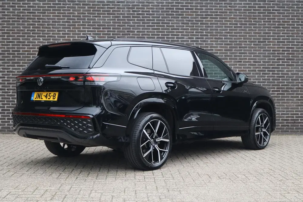 Volkswagen Tayron 1.5 eHybrid 272pk R-Line Edition uit 2025, foto 2