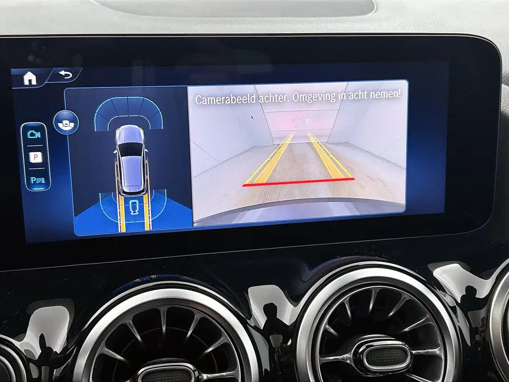 Mercedes-Benz B-Klasse 250 e Business Solution AMG uit 2025, foto 9