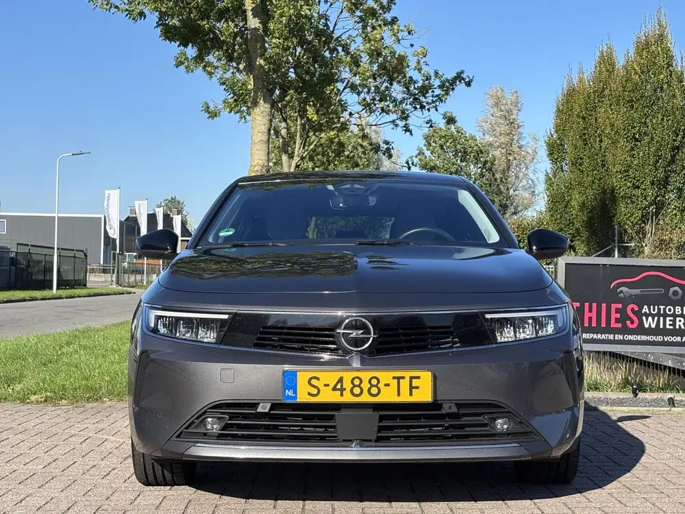 Opel Astra Hybrid Business Edition trekhaak camera st uit 2023, foto 4