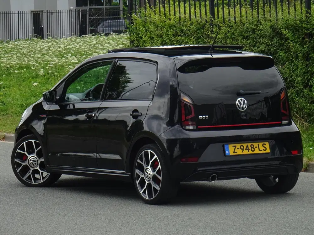 Volkswagen up! 1.0 TSI GTI 5-DEURS PANORAMADAK uit 2019, foto 3